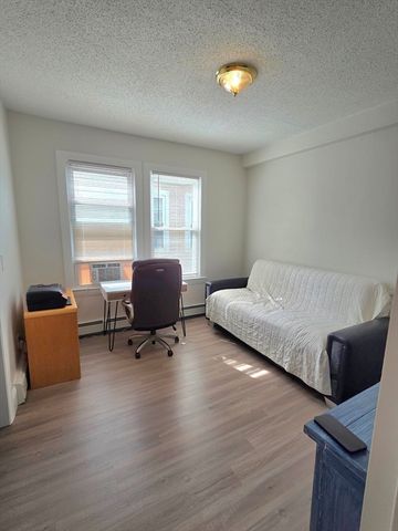 793 Main Street 8, Malden, MA 02148