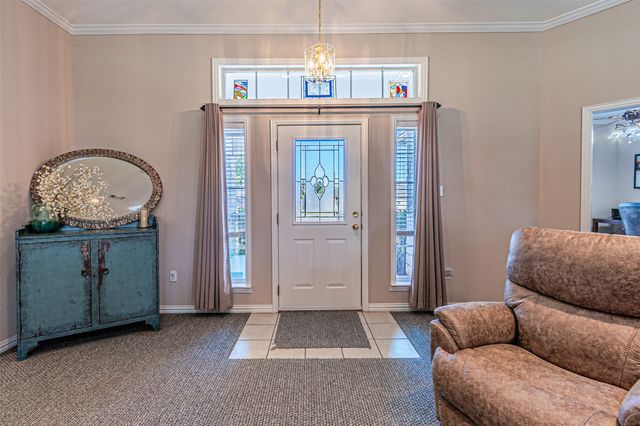 617 Parker Lane, Granbury, TX 76048