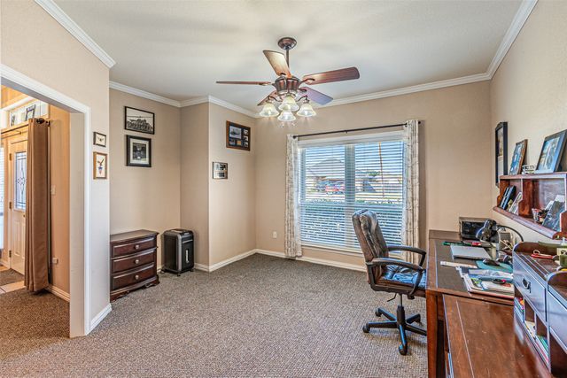 617 Parker Lane, Granbury, TX 76048