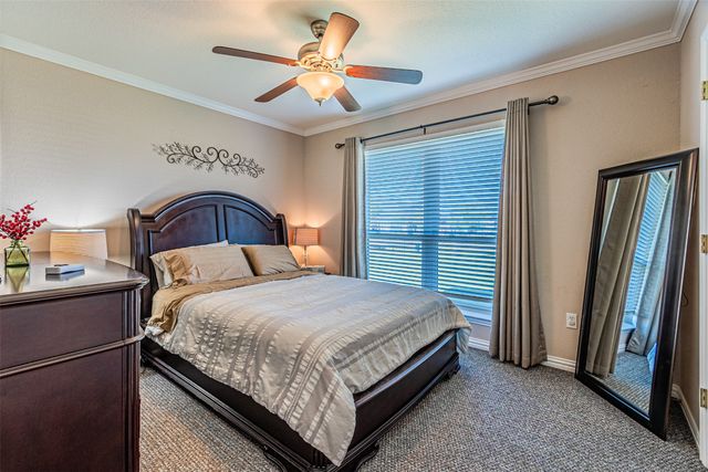 617 Parker Lane, Granbury, TX 76048