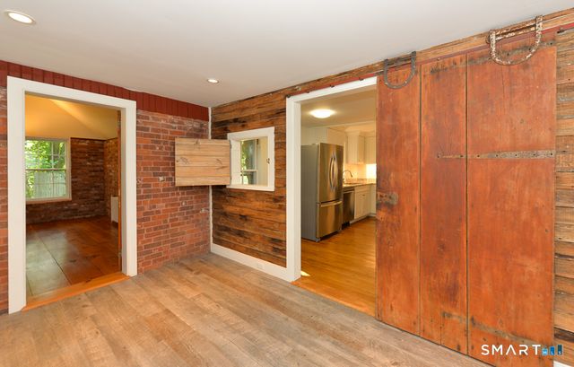 15 Hawkins Road, Southbury, CT 06488