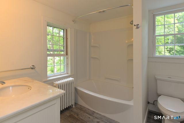 15 Hawkins Road, Southbury, CT 06488