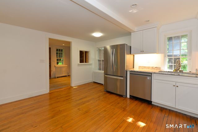 15 Hawkins Road, Southbury, CT 06488