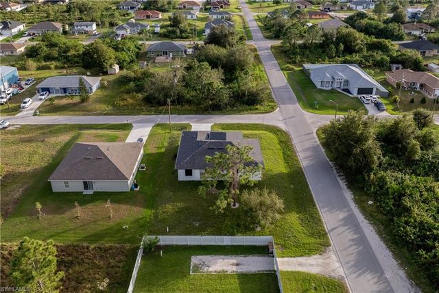 3318 9th ST SW, Lehigh Acres, FL 33976