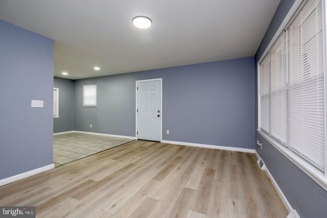 2 CARDINAL RD, Millville, NJ 08332