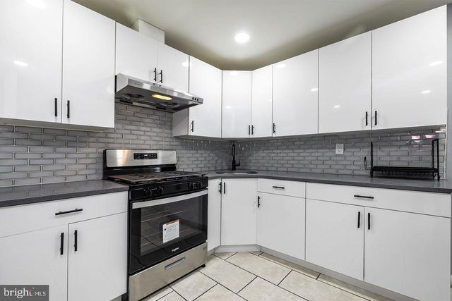 2 CARDINAL RD, Millville, NJ 08332