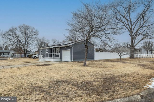 2 CARDINAL RD, Millville, NJ 08332