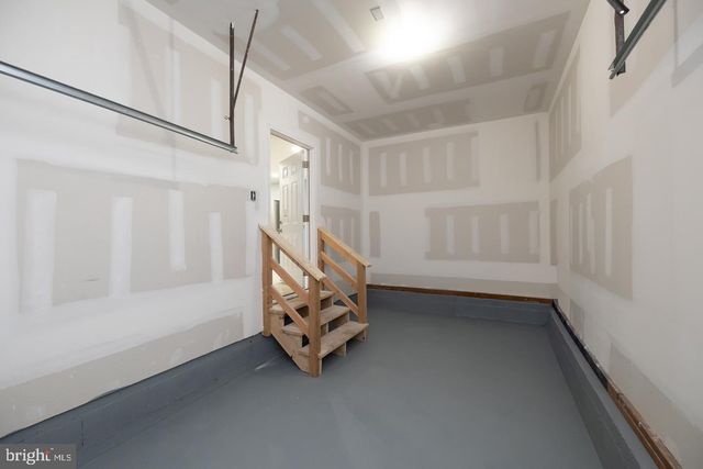 2 CARDINAL RD, Millville, NJ 08332