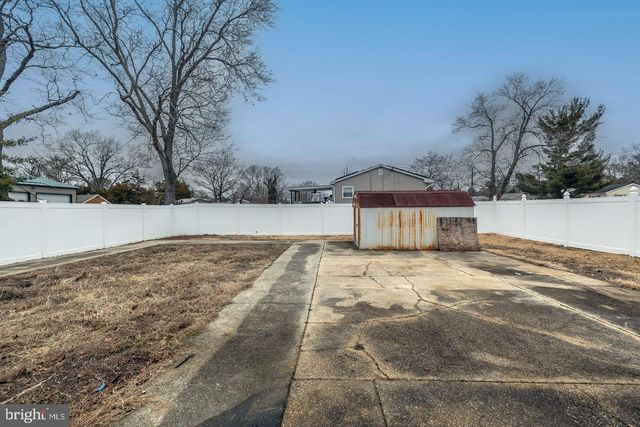 2 CARDINAL RD, Millville, NJ 08332