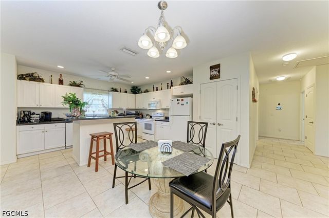 315 Southland RD, Venice, FL 34293