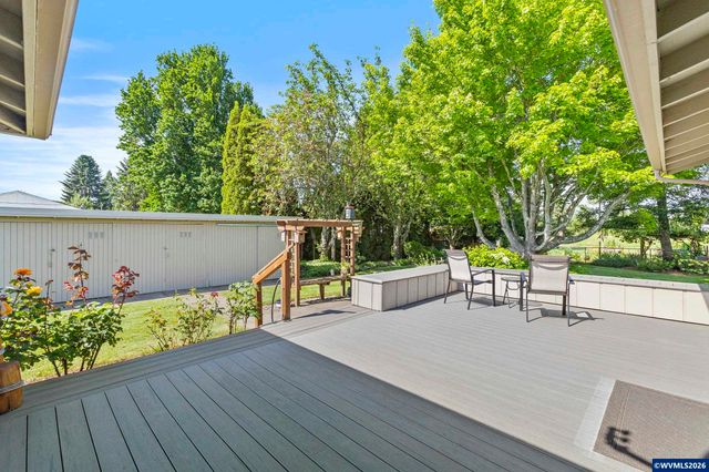2920 Clover St NE, Albany, OR 97322