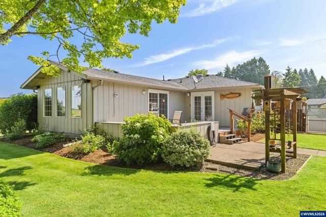 2920 Clover St NE, Albany, OR 97322