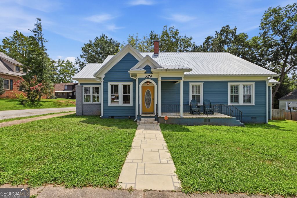 334 E Tugalo Street, Toccoa, GA 30577 — exterior
