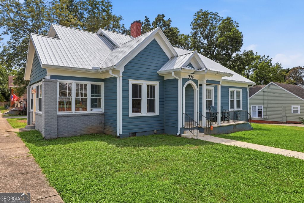334 E Tugalo Street, Toccoa, GA 30577 — photo 4