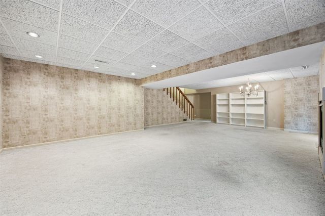 701 East Post Court SE, Cedar Rapids, IA 52403