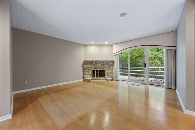 701 East Post Court SE, Cedar Rapids, IA 52403