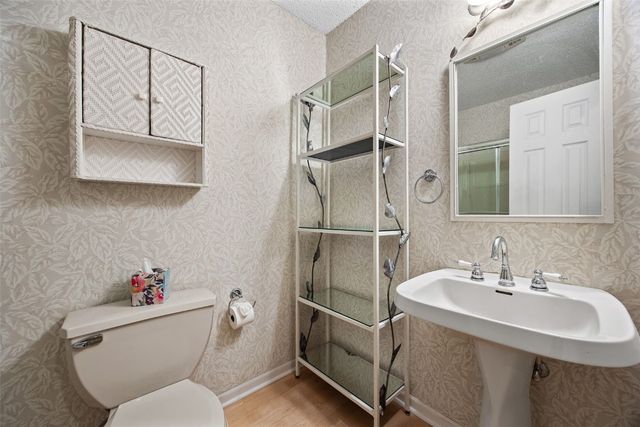 701 East Post Court SE, Cedar Rapids, IA 52403