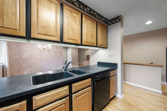 701 East Post Court SE, Cedar Rapids, IA 52403