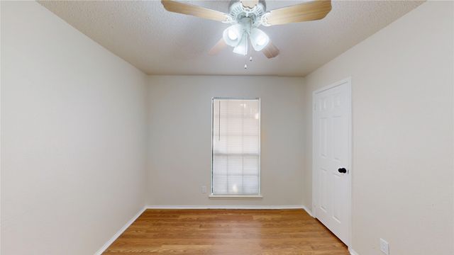 2842 Kingswood Drive, Garland, TX 75040