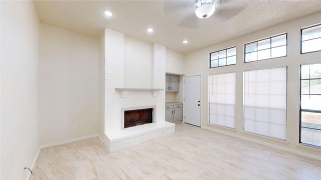 2842 Kingswood Drive, Garland, TX 75040