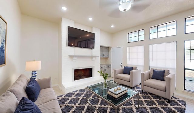 2842 Kingswood Drive, Garland, TX 75040