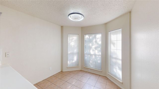 2842 Kingswood Drive, Garland, TX 75040