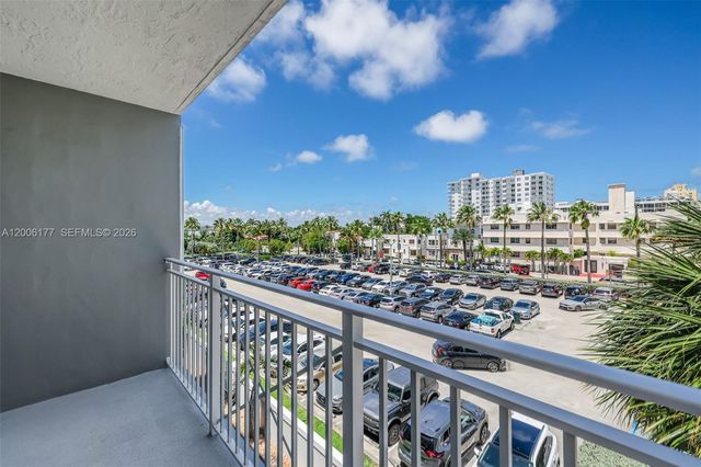2642 Collins Ave 306, Miami Beach, FL 33140