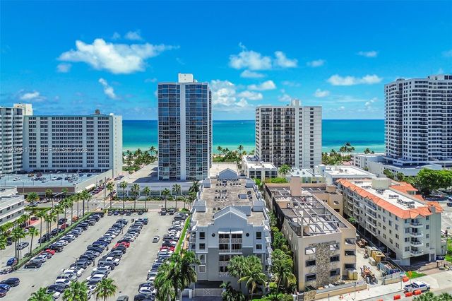 2642 Collins Ave 306, Miami Beach, FL 33140