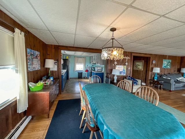 99 OCEAN Drive, Seabrook, NH 03874