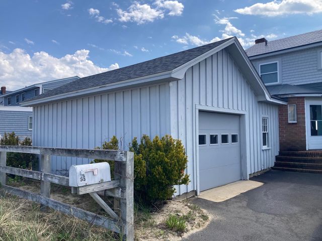 99 OCEAN Drive, Seabrook, NH 03874