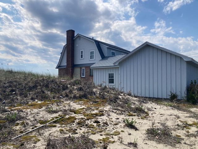 99 OCEAN Drive, Seabrook, NH 03874