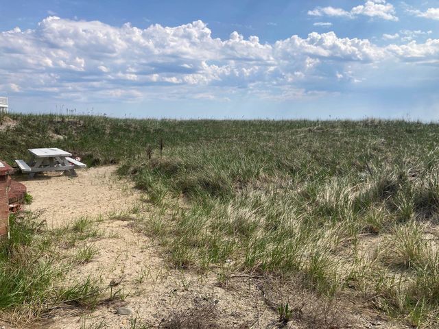 99 OCEAN Drive, Seabrook, NH 03874