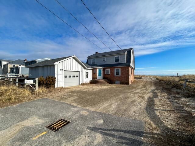 99 OCEAN Drive, Seabrook, NH 03874