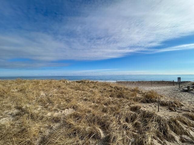99 OCEAN Drive, Seabrook, NH 03874