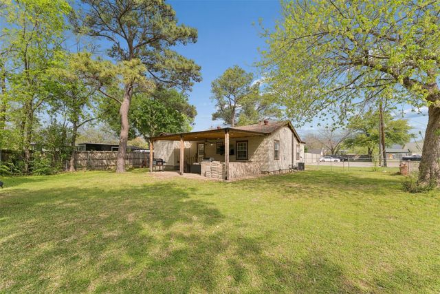 120 Norwood Street, Mesquite, TX 75149