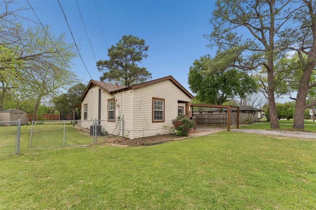 120 Norwood Street, Mesquite, TX 75149