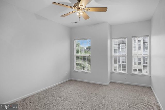 13 RIVER LN, Delanco, NJ 08075