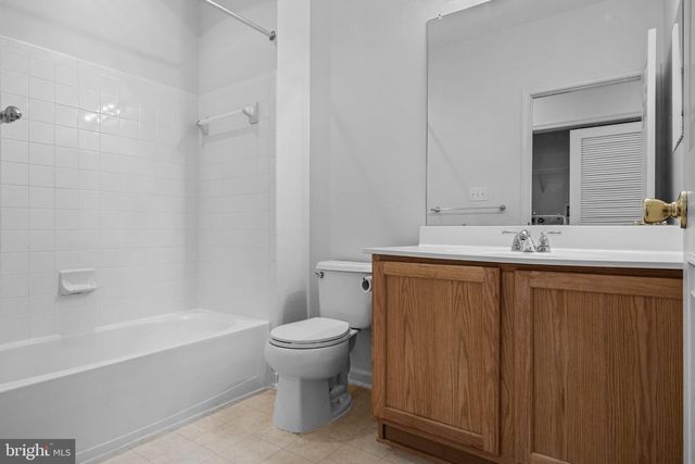 13 RIVER LN, Delanco, NJ 08075