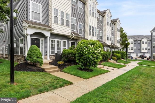 13 RIVER LN, Delanco, NJ 08075