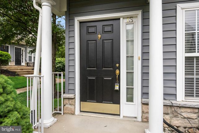 13 RIVER LN, Delanco, NJ 08075