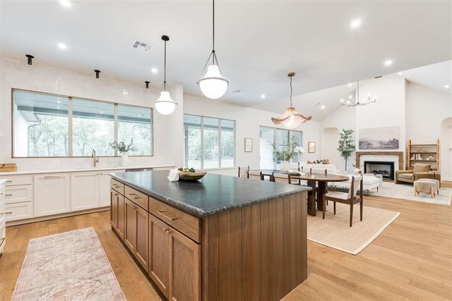 7940 Stagecoach Circle, Arcadia, OK 73007