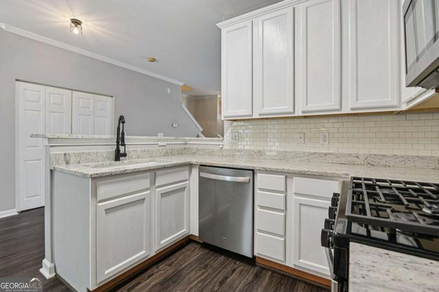 4704 Liberty Square Drive, Acworth, GA 30101