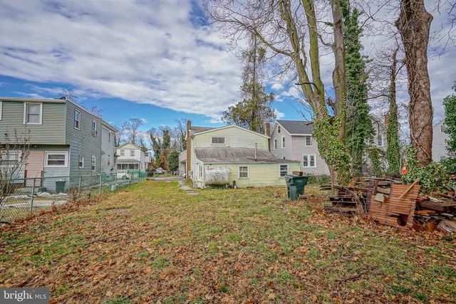 4 OAK ST, Salem, NJ 08079