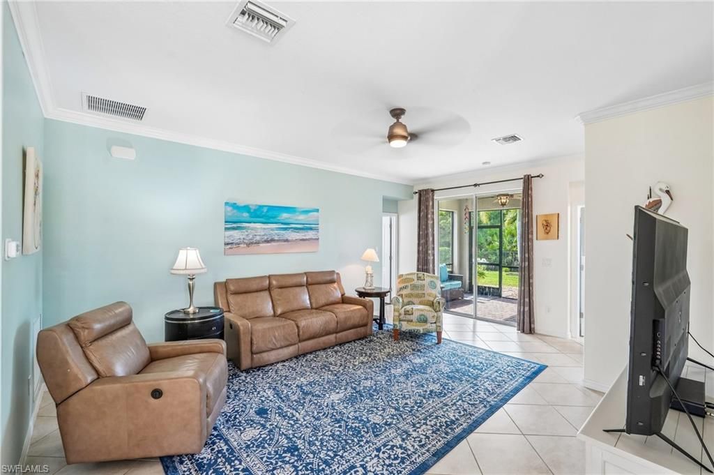 2536 Laurentina LN, CAPE CORAL, FL 33909 — photo 2