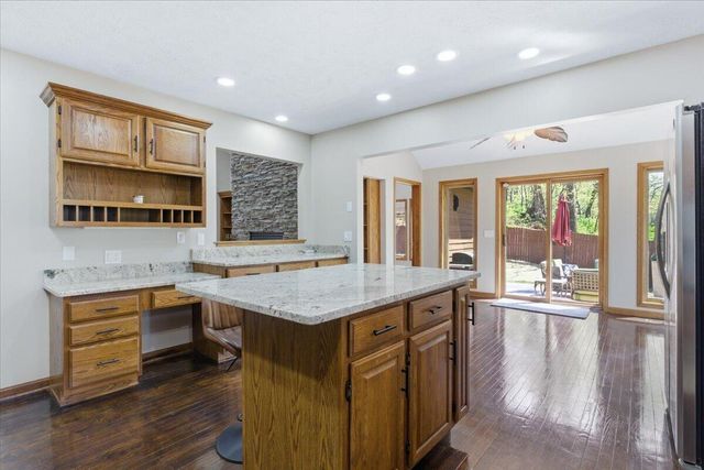 19677 DEER RUN Lane, Council Bluffs, IA 51503