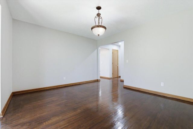 19677 DEER RUN Lane, Council Bluffs, IA 51503