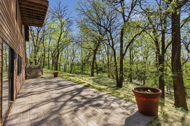 19677 DEER RUN Lane, Council Bluffs, IA 51503
