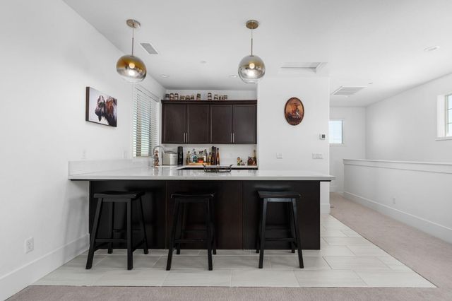 874 Overstone Avenue, Madera, CA 93636