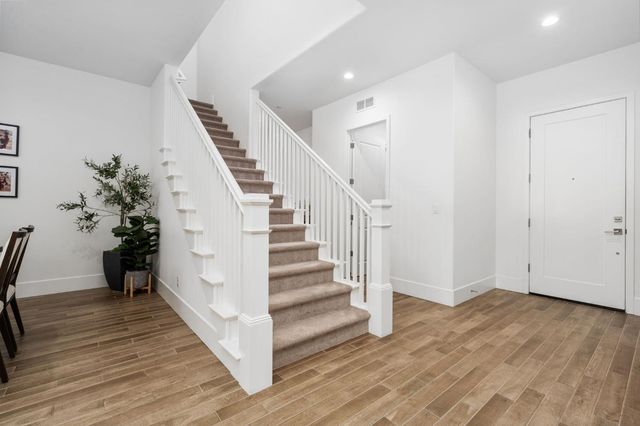 874 Overstone Avenue, Madera, CA 93636