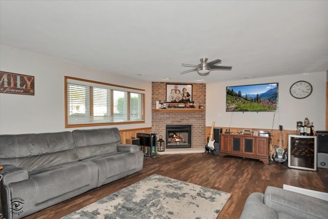 10501 Eagle Ridge Drive, Orland Park, IL 60467